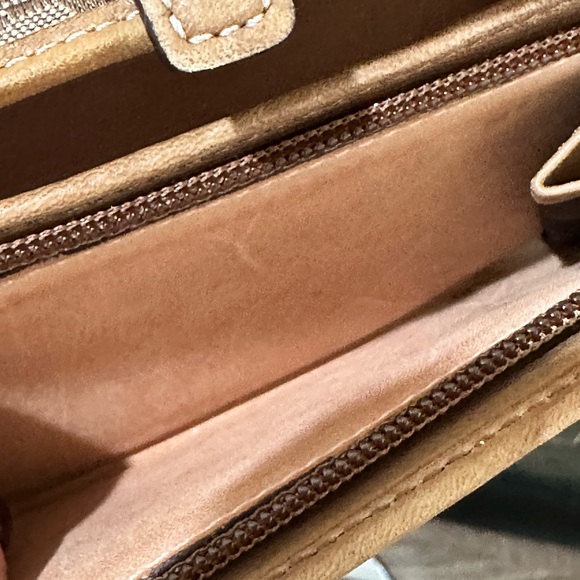 Coach Vintage Signature Mini C's Signature Soho Compact Wallet - Picture 11 of 16